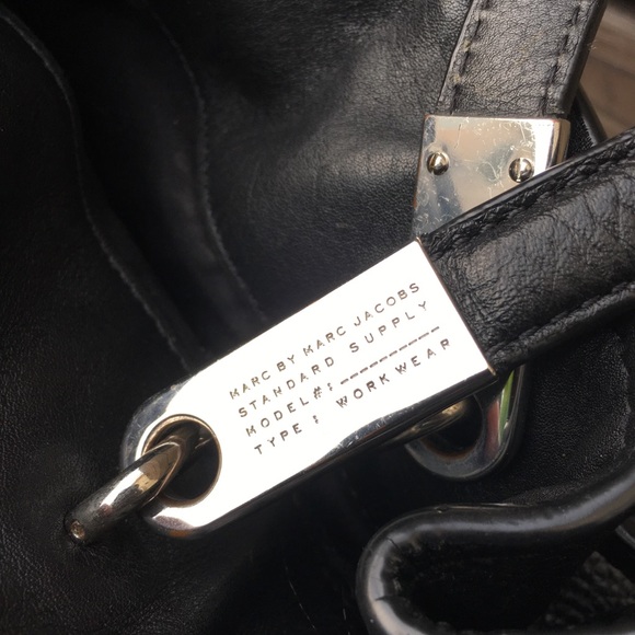 Marc Jacob Genuine Leather Bag - Picture 4 of 10